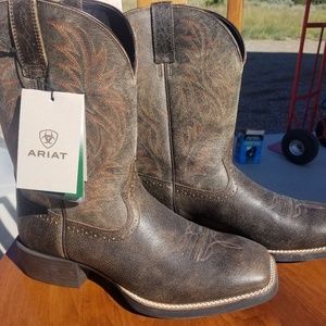 Mens Ariat Boot NWT